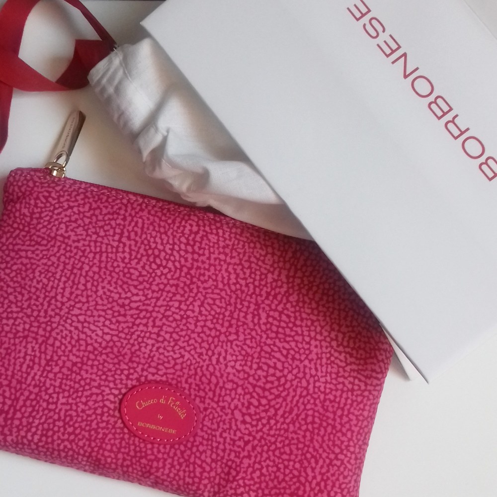 Pochette rosa Borbonese, Chicco di felicità 2017