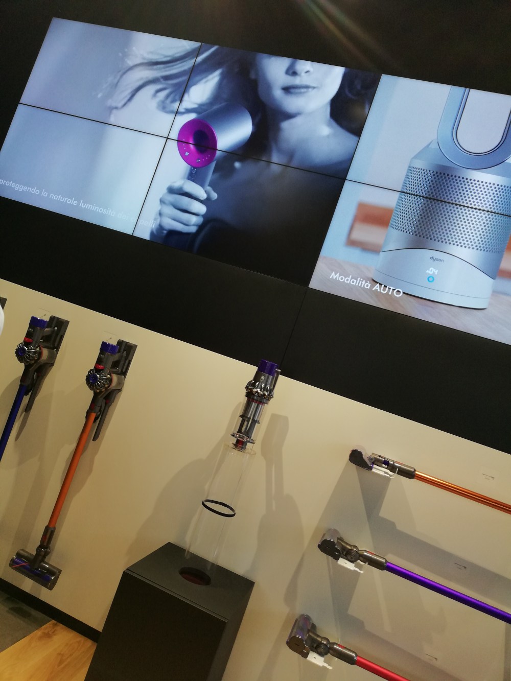 Apre a Milano il primo Dyson Demo Store italiano