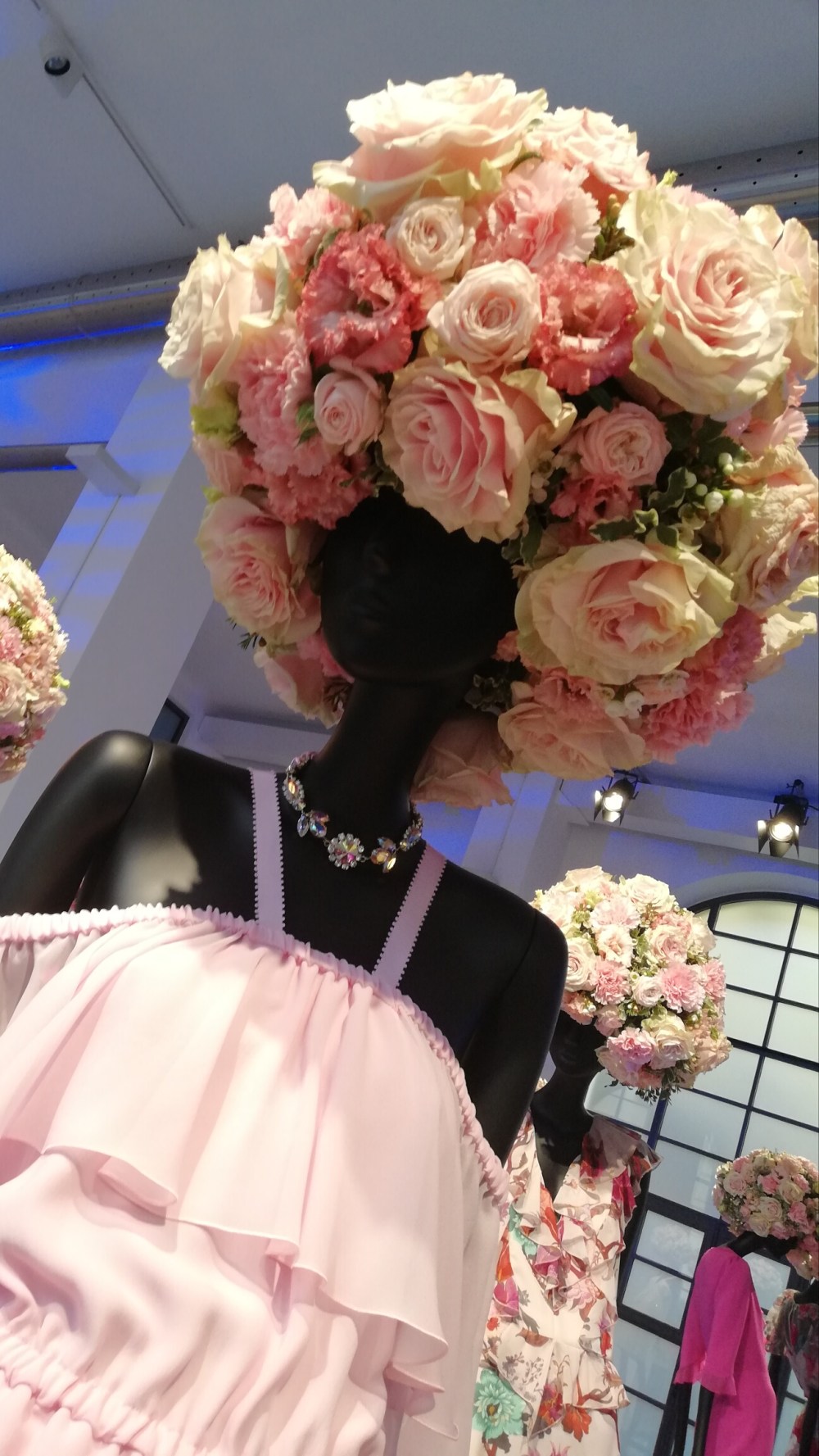 Smart Couture Motivi firmata da Francesco Scognamiglio