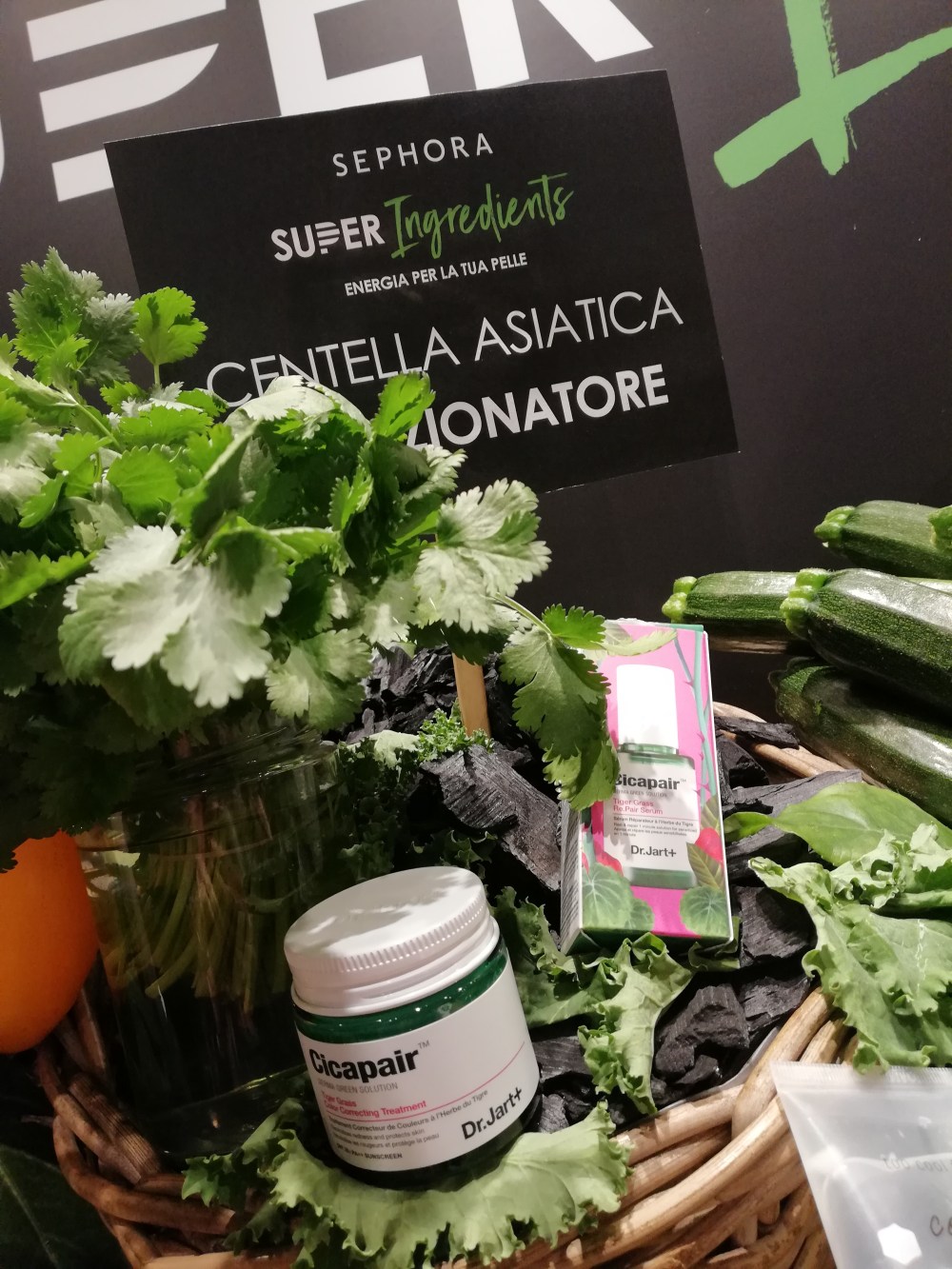 Super Ingredients Sephora, skincare superfood