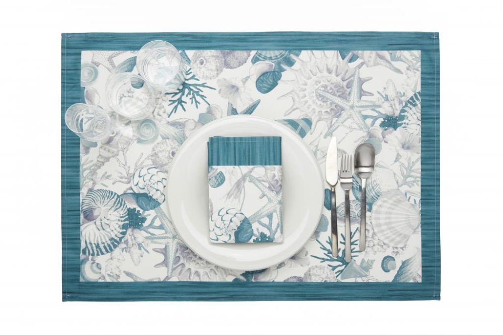 Come arredare la casa con uno stile nautico e marittimo Vanity in Milan