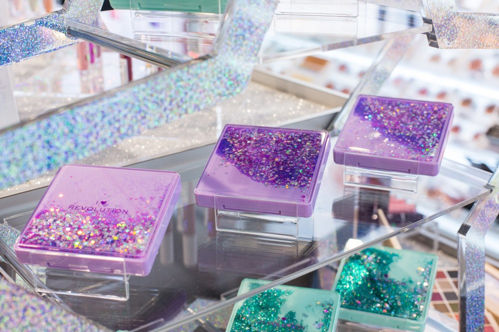 Make up revolution Palette glitter