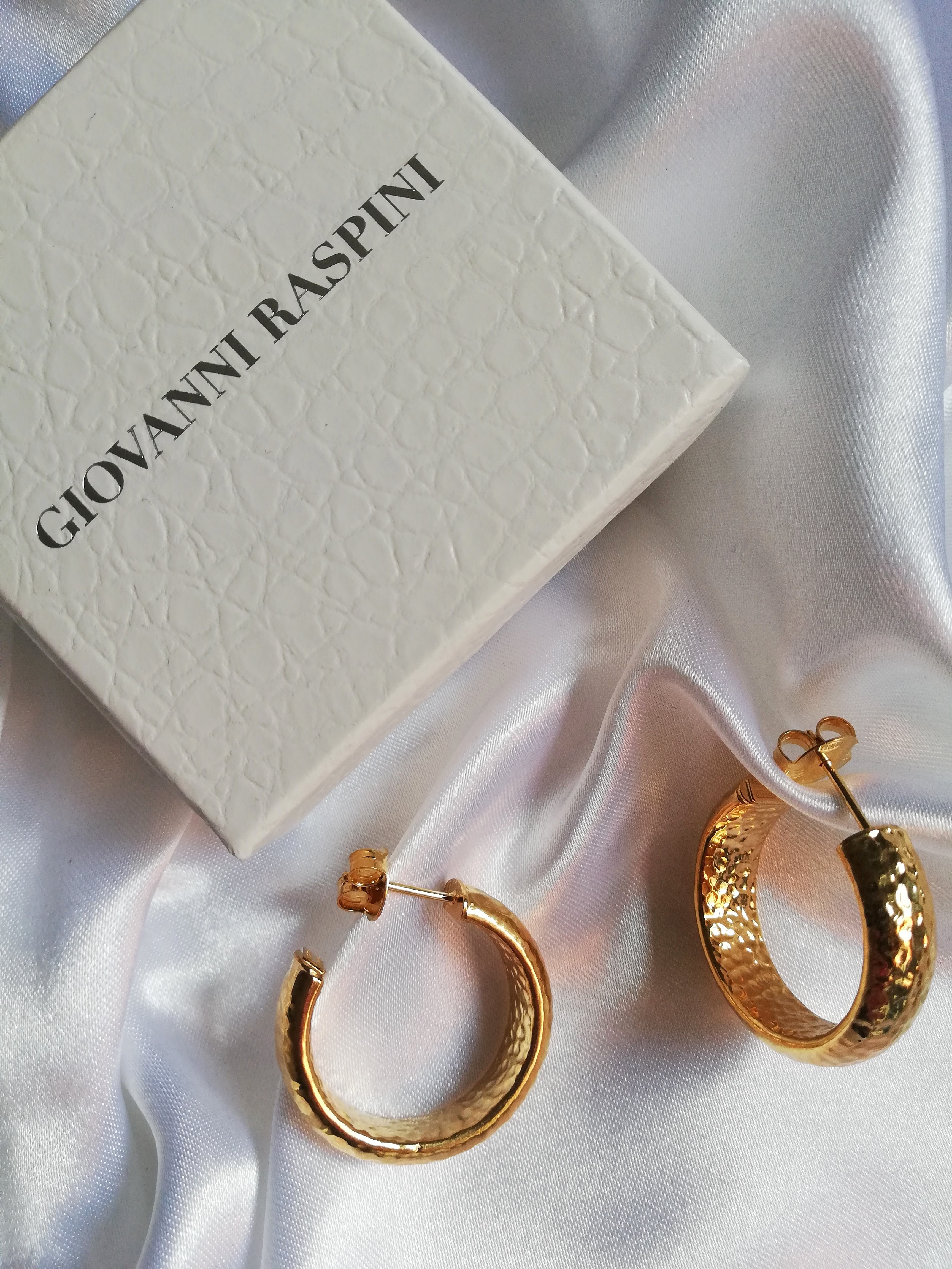 Orecchini a cerchio in argento dorato Giovanni