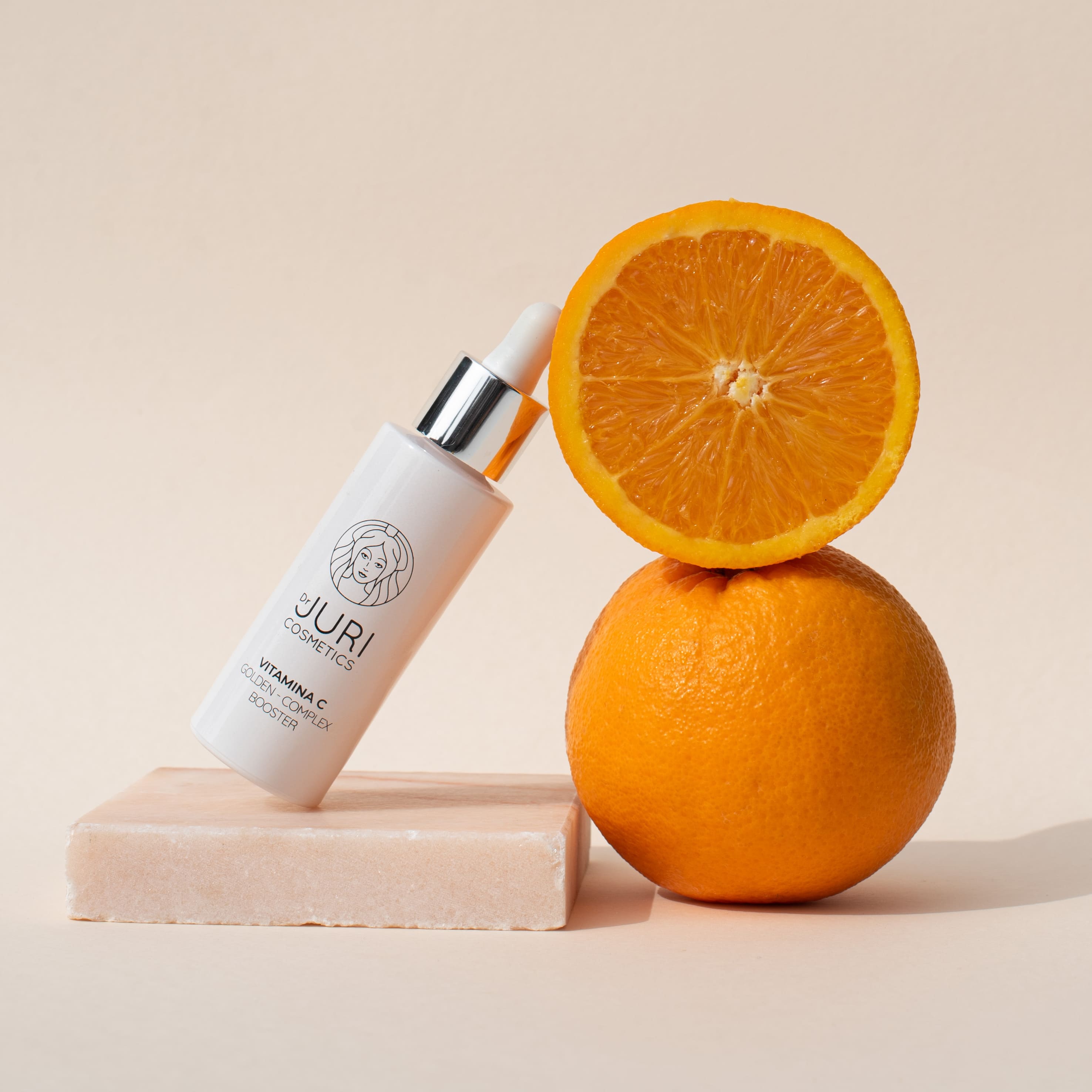 Siero Dr Juri Cosmetics Golden-Complex Booster per pelle radiosa e luminosa.