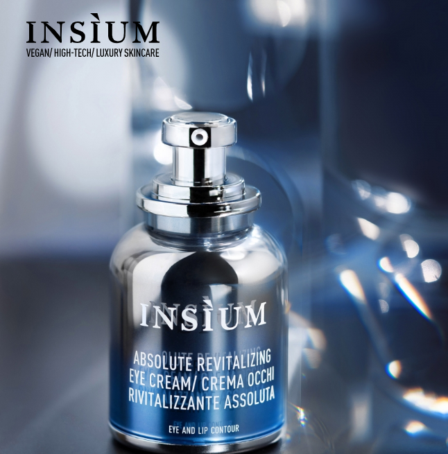 Crema contorno occhi INSÌUM Timeless Absolute Revitalizing Eye Cream, anti-età, rassodante e illuminante.