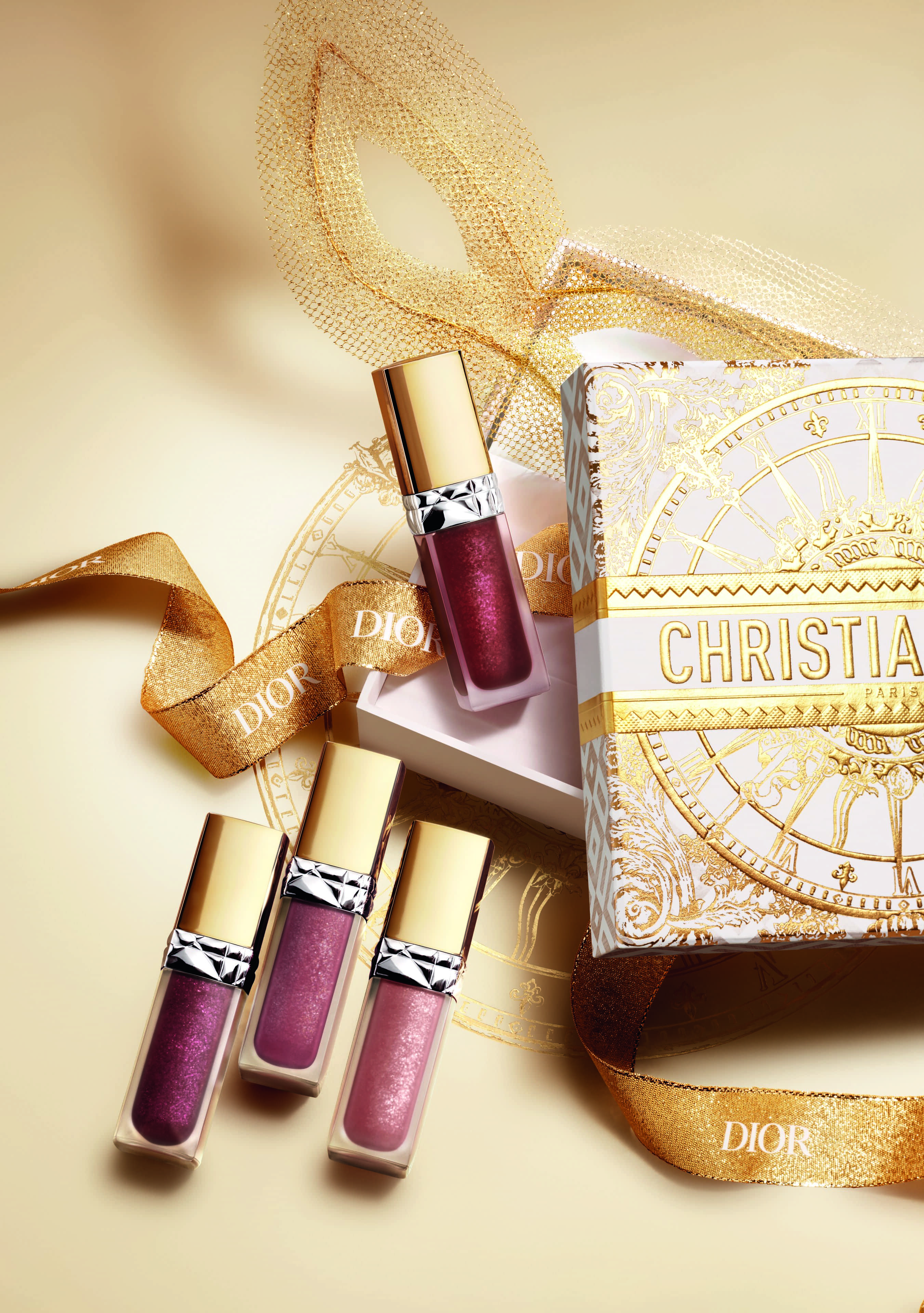 ouge Dior Forever Liquid in edizione limitata con tappo dorato per Natale 2024