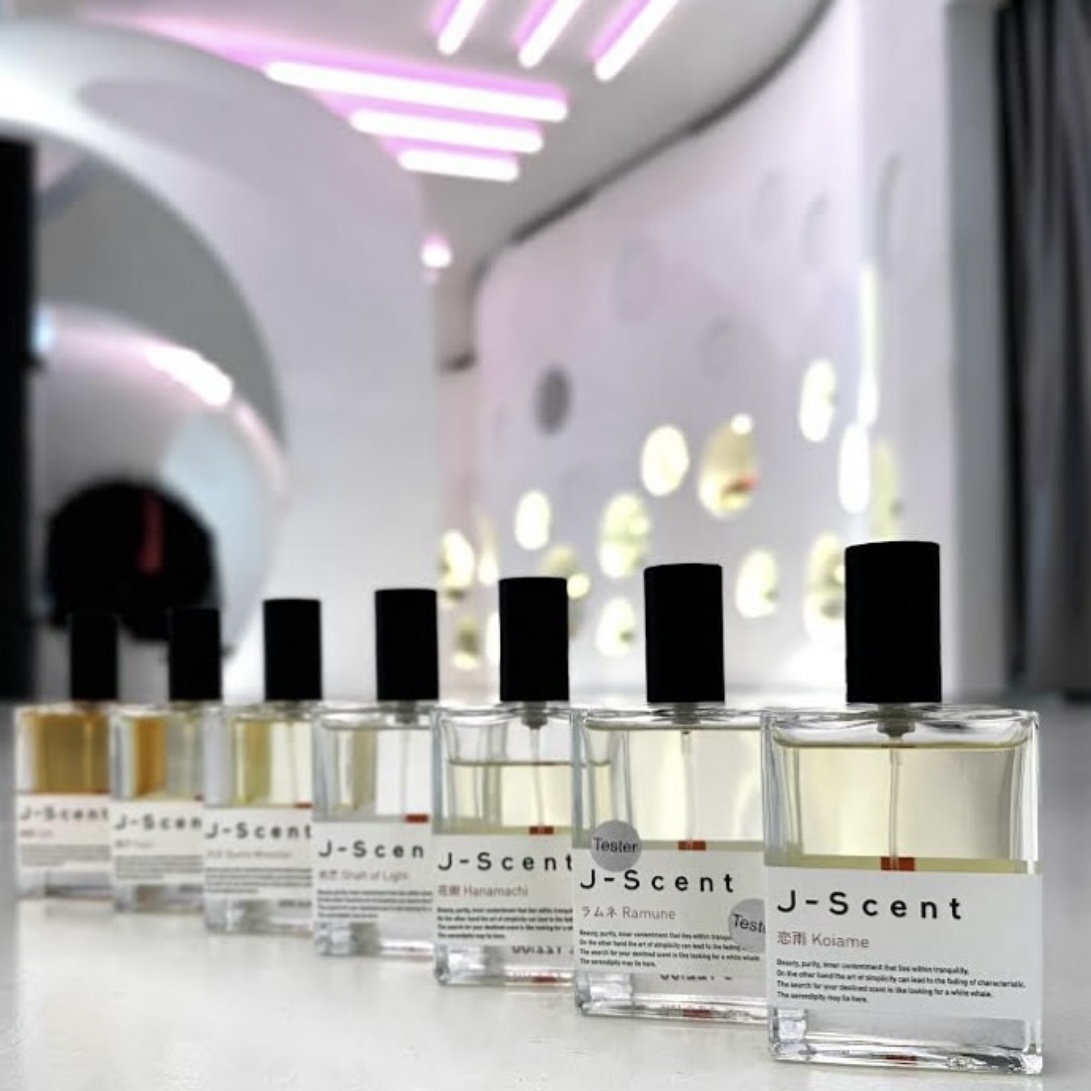 L'Arabesque Cult Store Milano, una boutique di lusso per fragranze natalizie raffinate