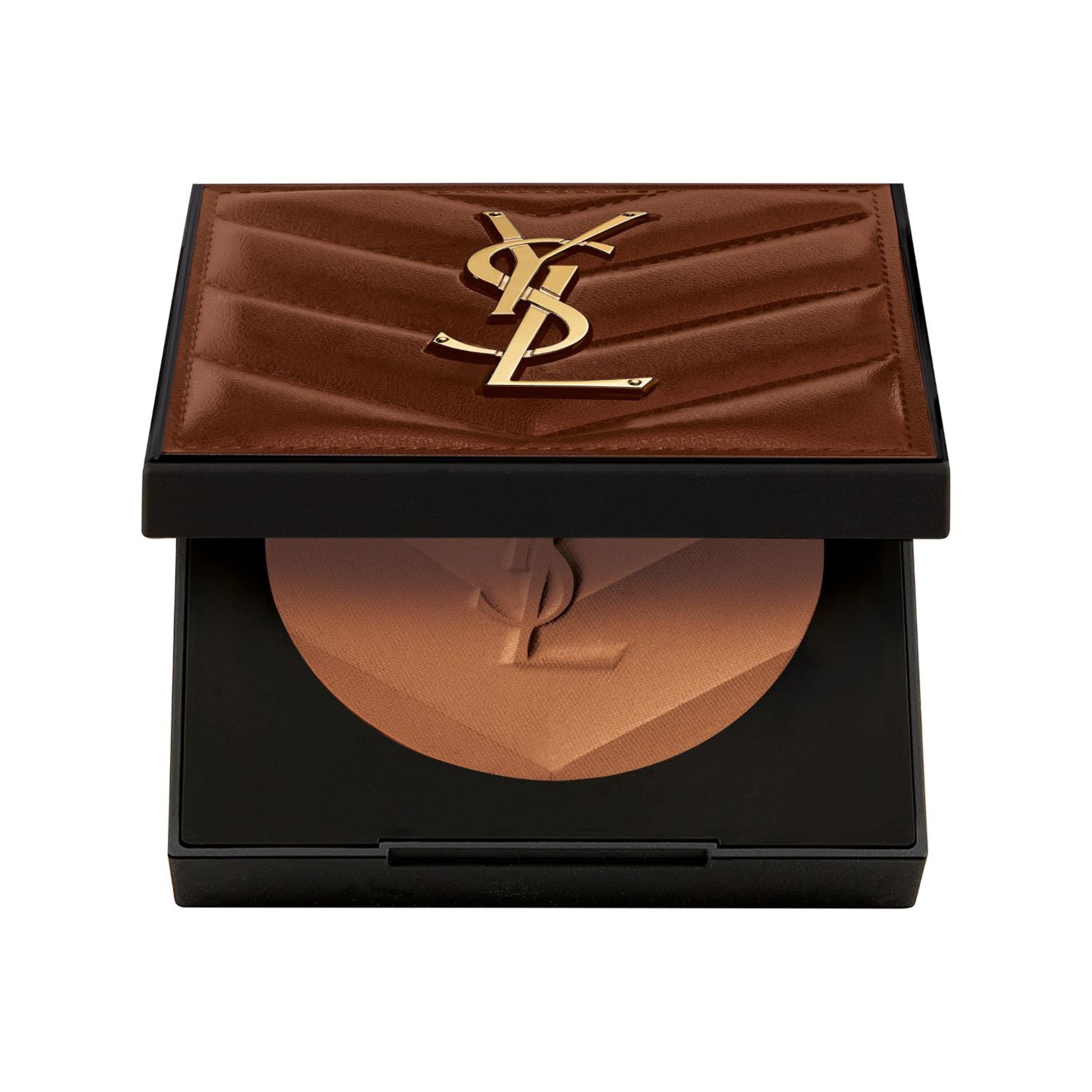 Cipria All Hours Hyper Bronze 03 Golden Medina di YSL Beauty per un incarnato radioso e naturale.