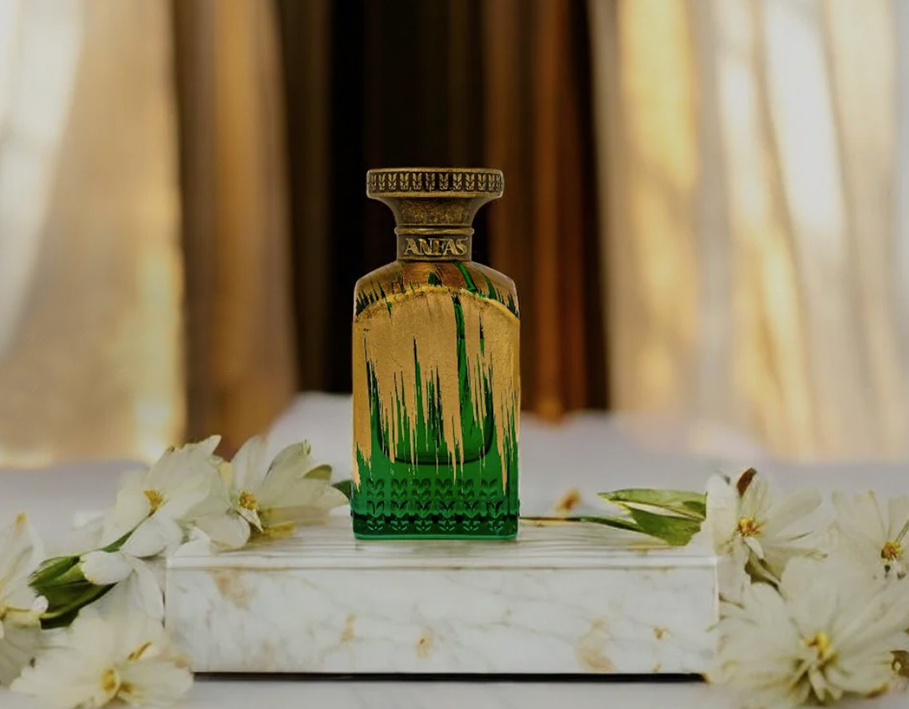 Profumo Dari di Anfas Collection, una fragranza orientale esclusiva disponibile presso Zhor.