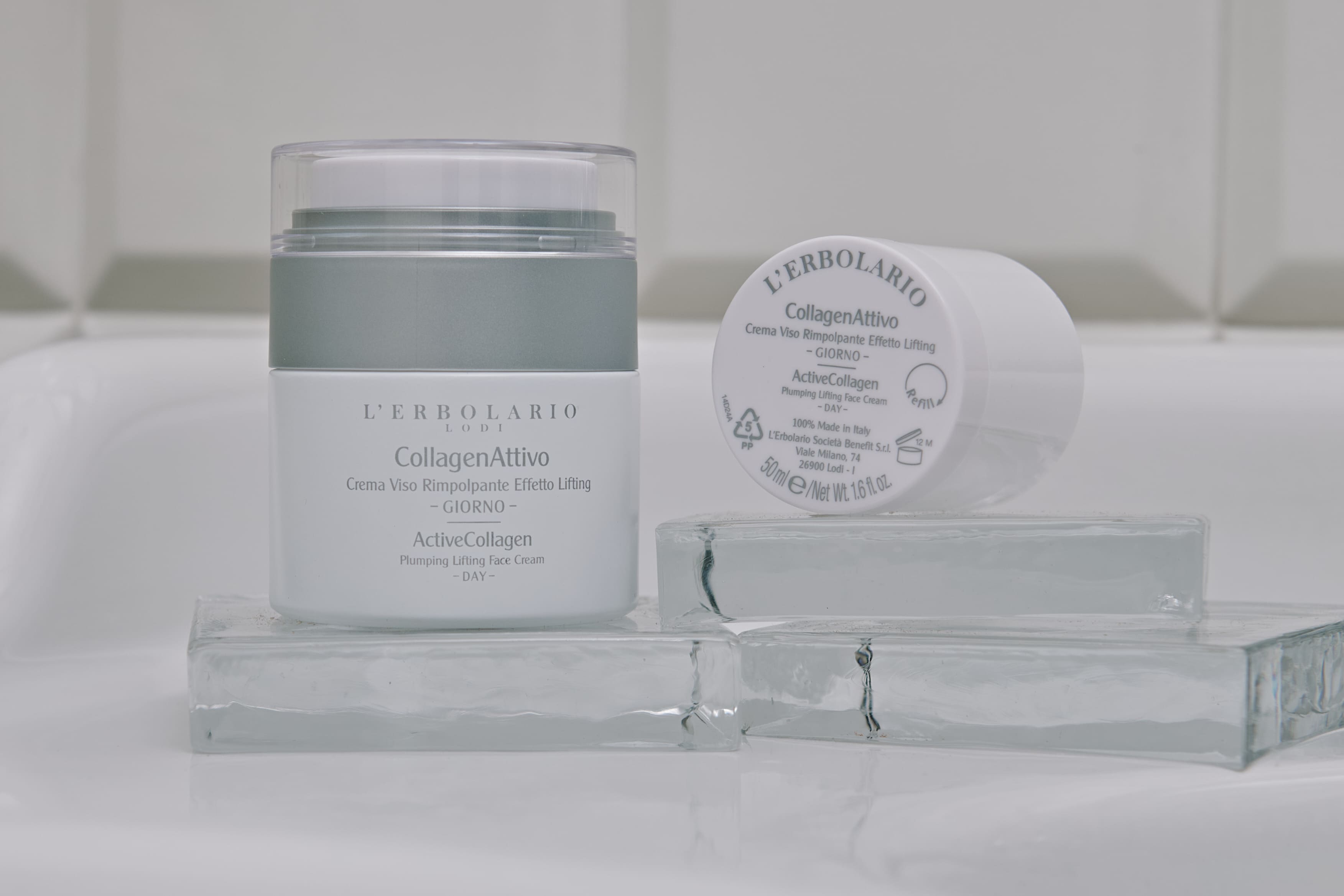 Crema Viso Giorno CollagenAttivo Erbolario con ricarica, trattamento anti-age e rimpolpante