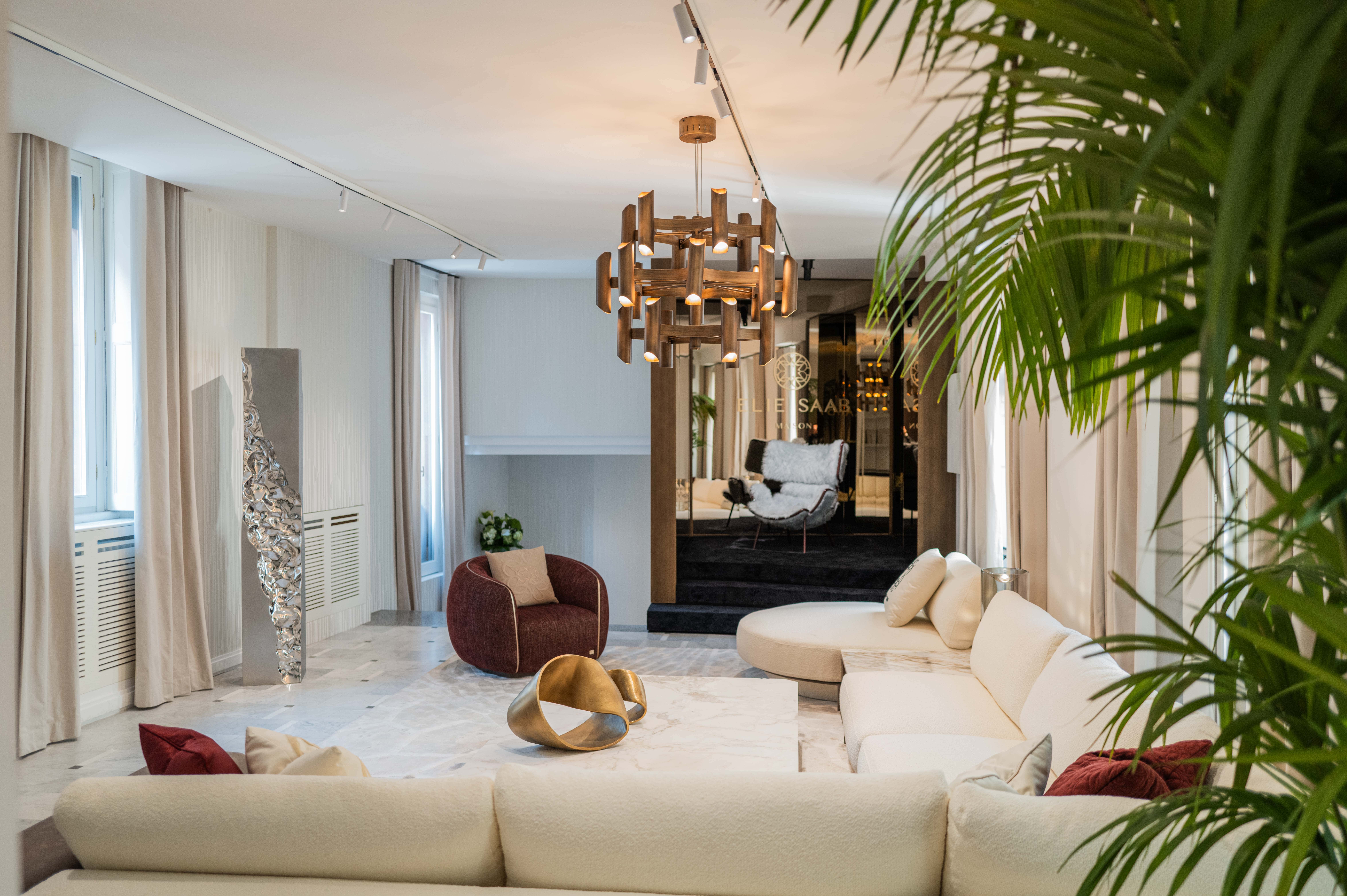 Flagship showroom Elie Saab Maison a Milano, un ambiente elegante e raffinato che unisce architettura storica e design contemporaneo.