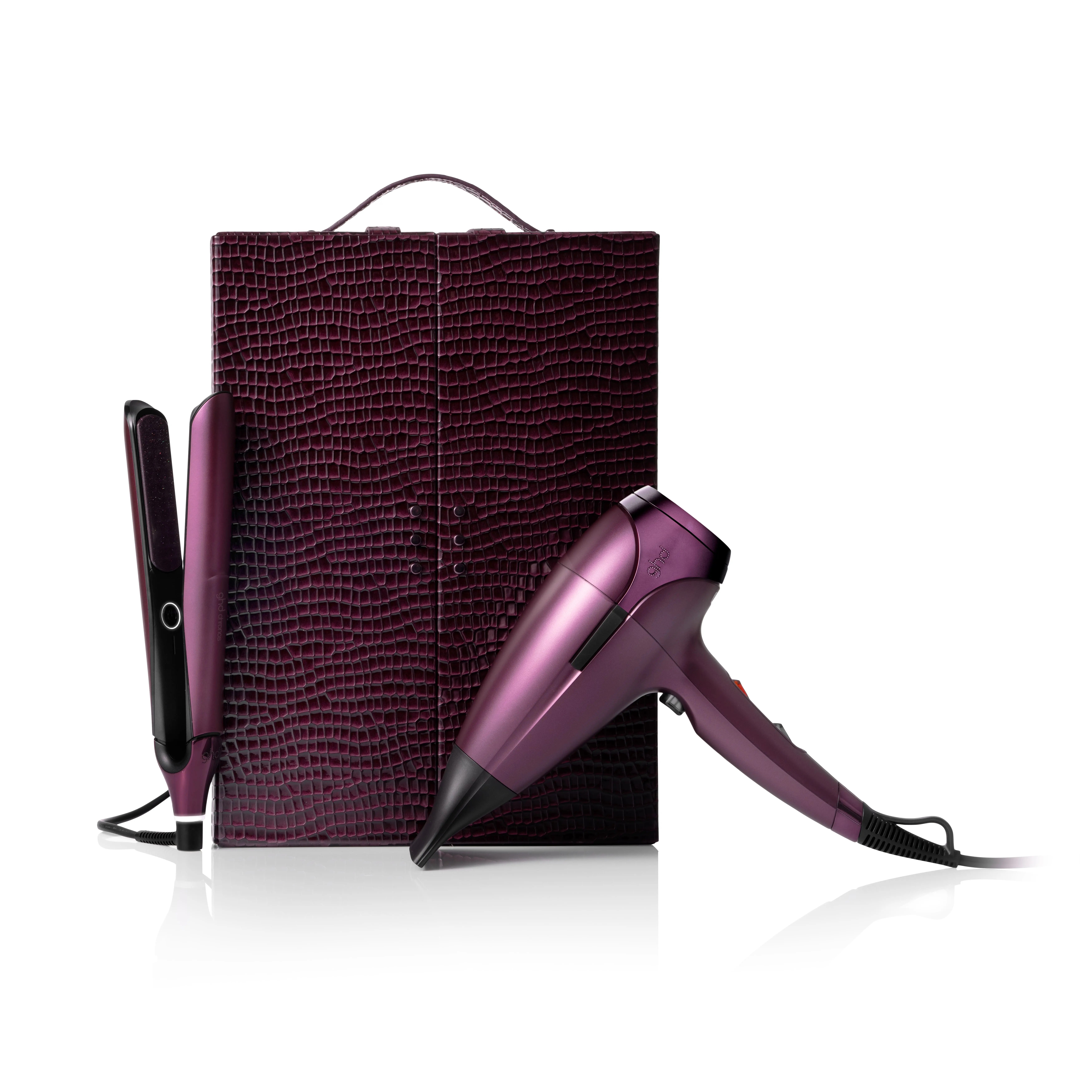 Set GHD Deluxe Cherry Chic con Chronos Styler e Helios Hairdryer