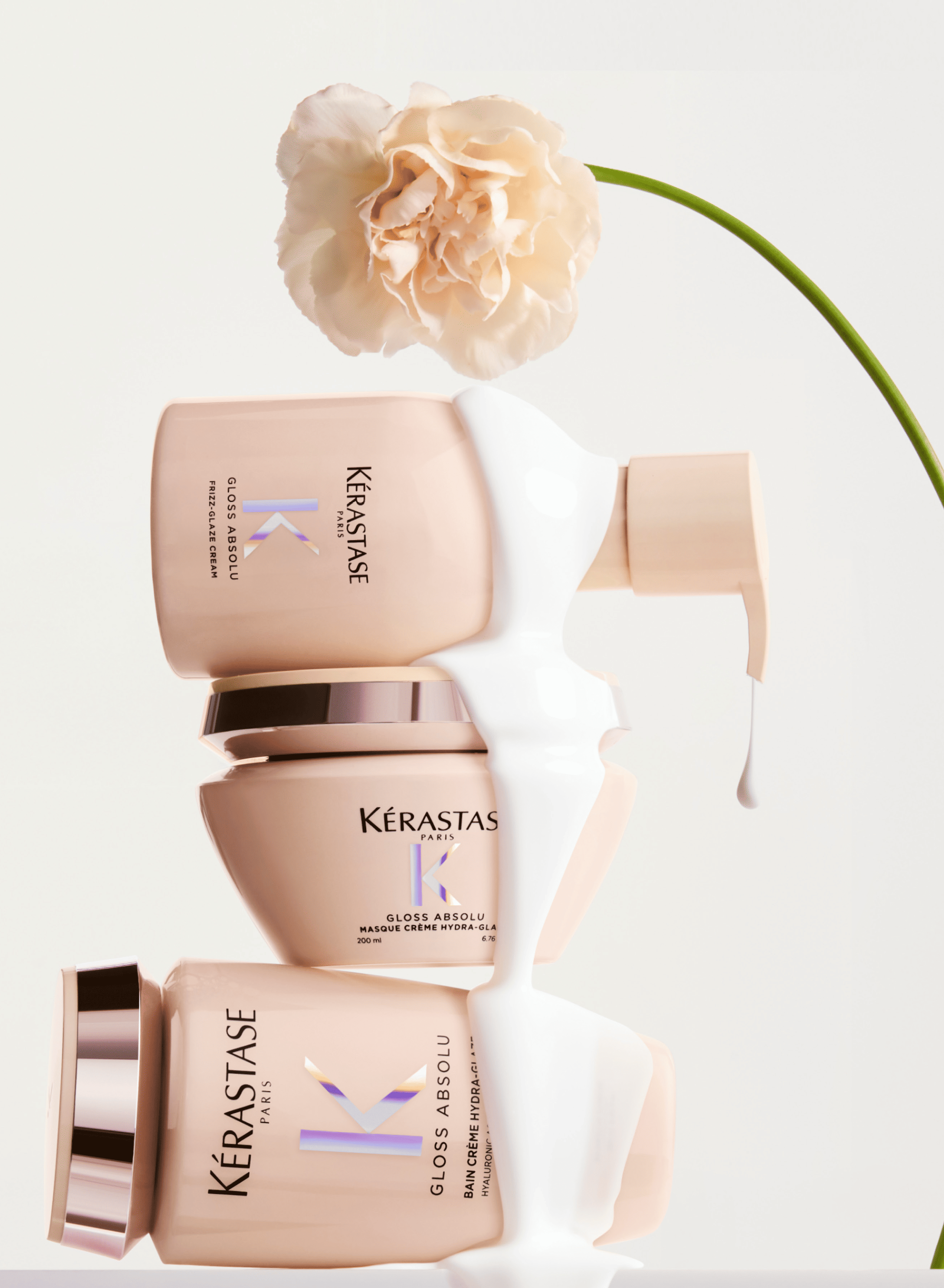 Linea Kérastase Gloss Absolu Crème per capelli spessi e crespi con shampoo, maschera e crema leave-in anti-crespo