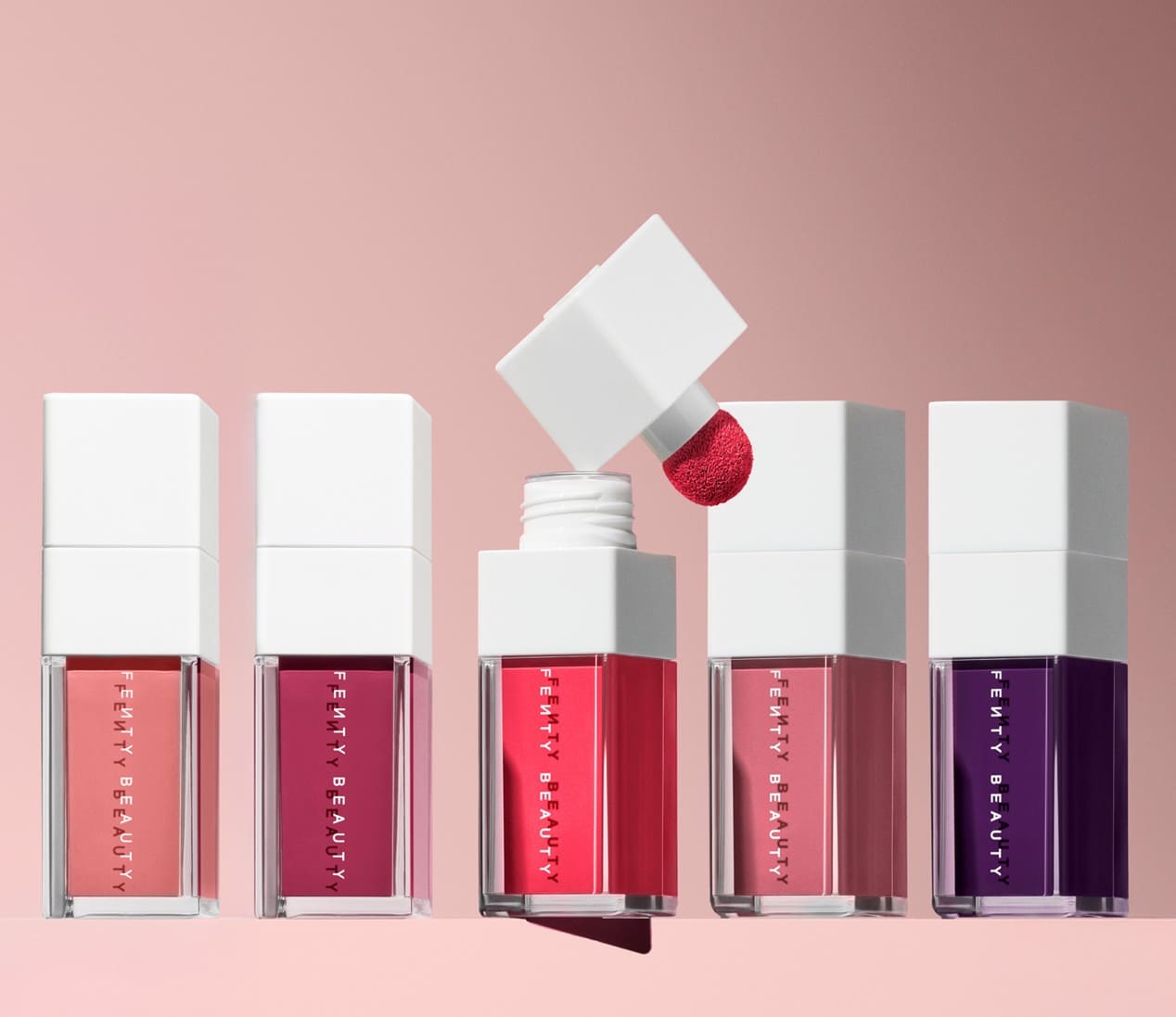 Shake ‘N Play Buildable Liquid Blush Fenty Beauty, blush liquido modulabile per guance e occhi