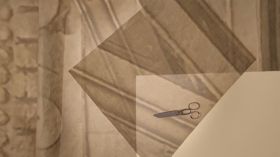 installazione The Factory of Light di Aesop nel chiostro di Santa Maria del Carmine durante la Milano Design Week 2026