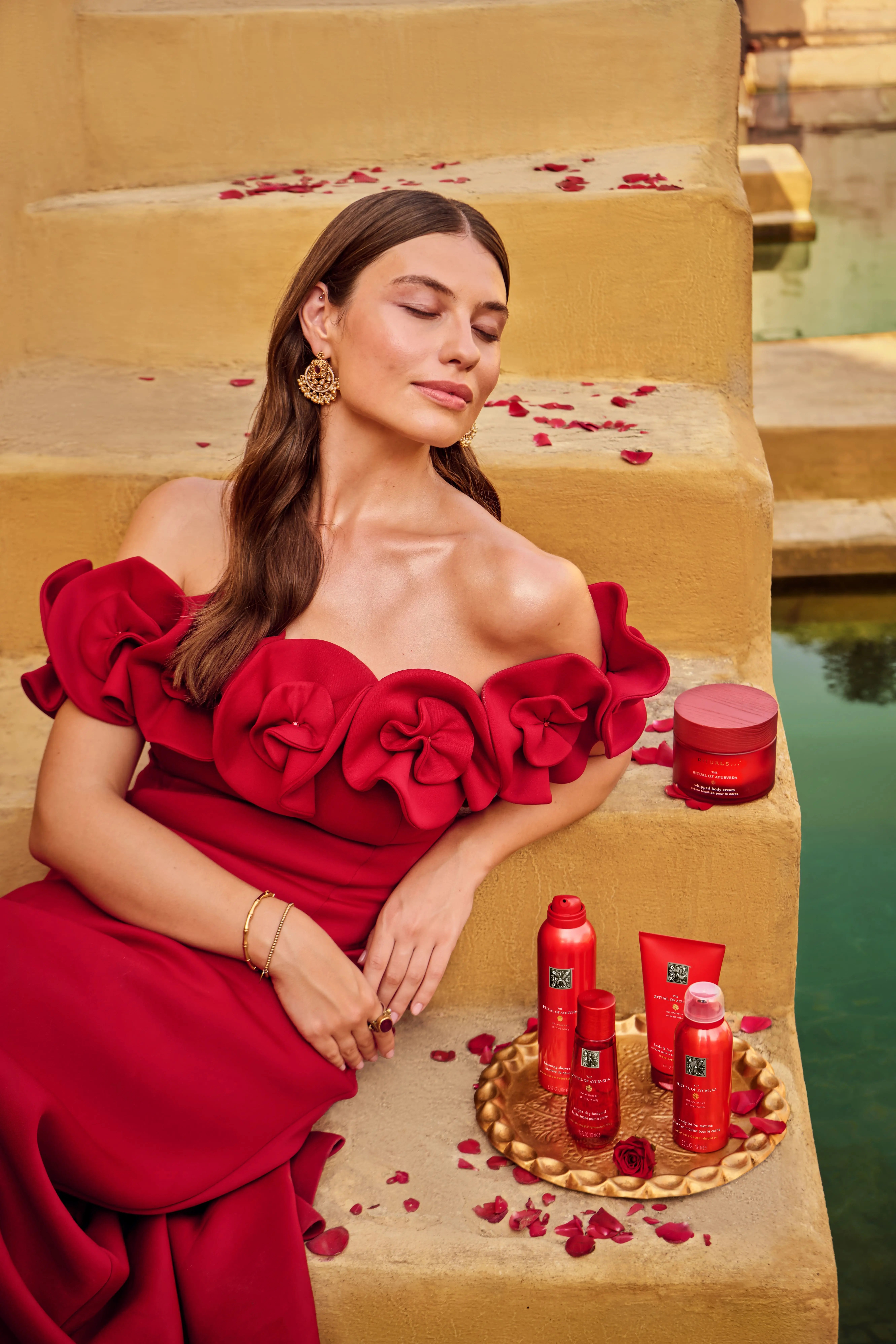 collezione The Ritual of Ayurveda Rituals prodotti corpo capelli e casa