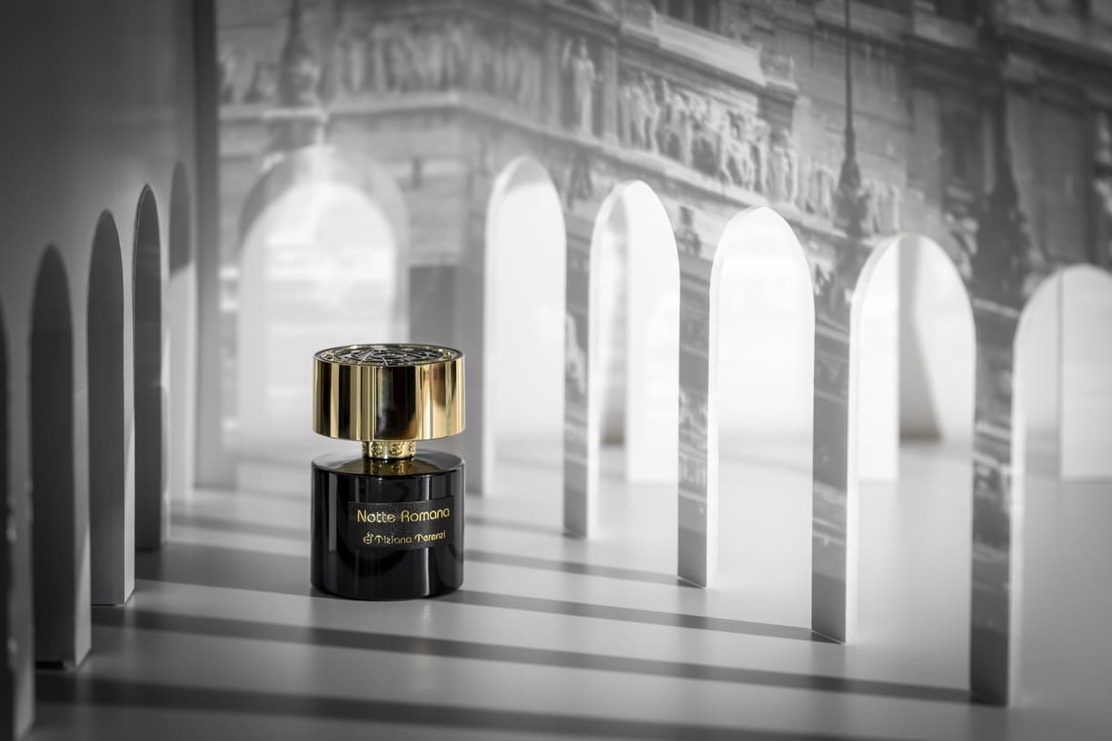 Il profumo Notte Romana di Terenzi della Collezione Luna 2026 ispirato all'atmosfera elegante e seducente di Roma di notte